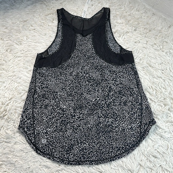 Lululemon Sculpt Tank - Picture 4 of 4